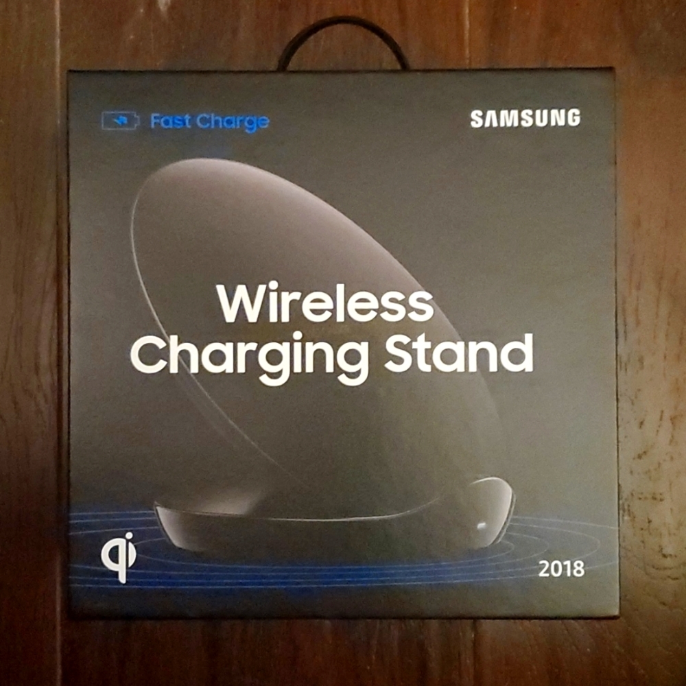 Fast charging stand